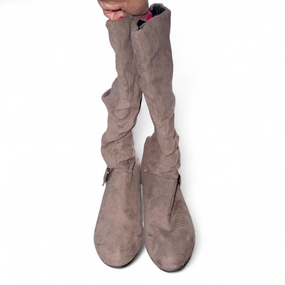 Bongo Womens Armitage Taupe Mid Calf Pull On Boots Size 7.5M - Picture 2 of 4